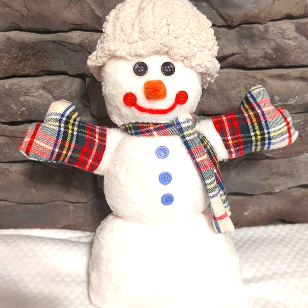 Hand Crafted Snowman Decoration☃️ Get ready for the holiday season!